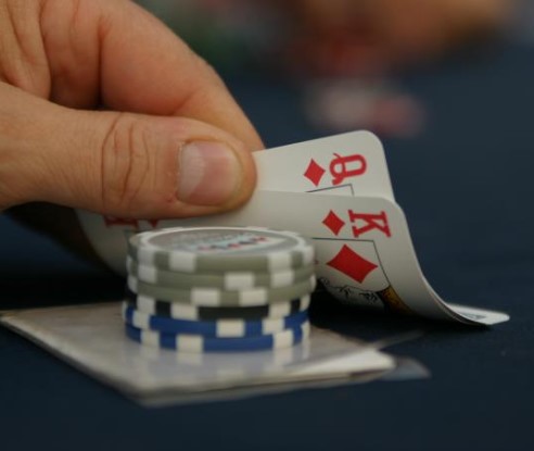 Speculative Hands Hold'em