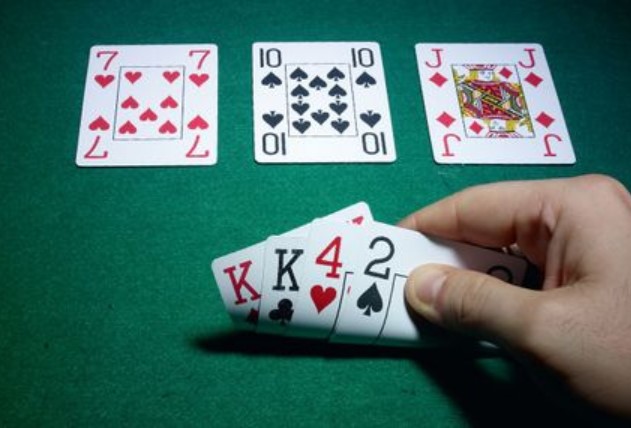 Omaha Poker Drawing Outs